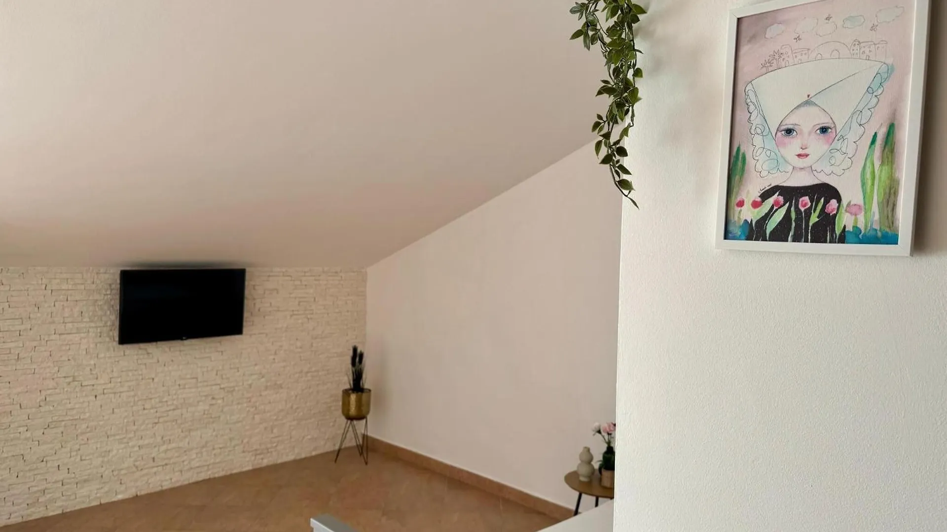 Apartments Franko Povljana